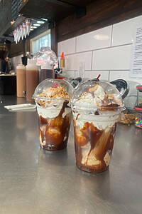 Sundaes Pic2